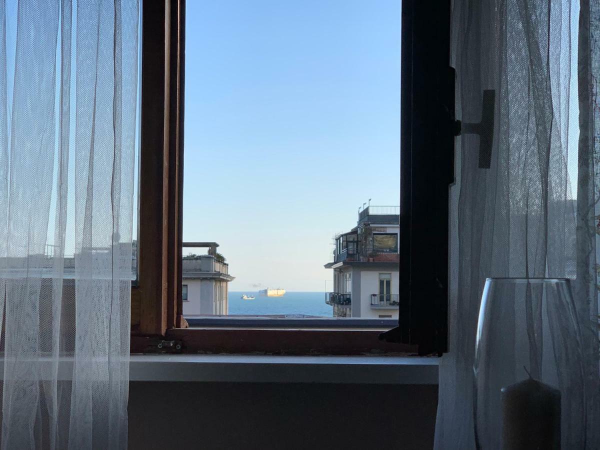 Corso Vittorio Emanuele Luxury House Apartment Salerno Bagian luar foto