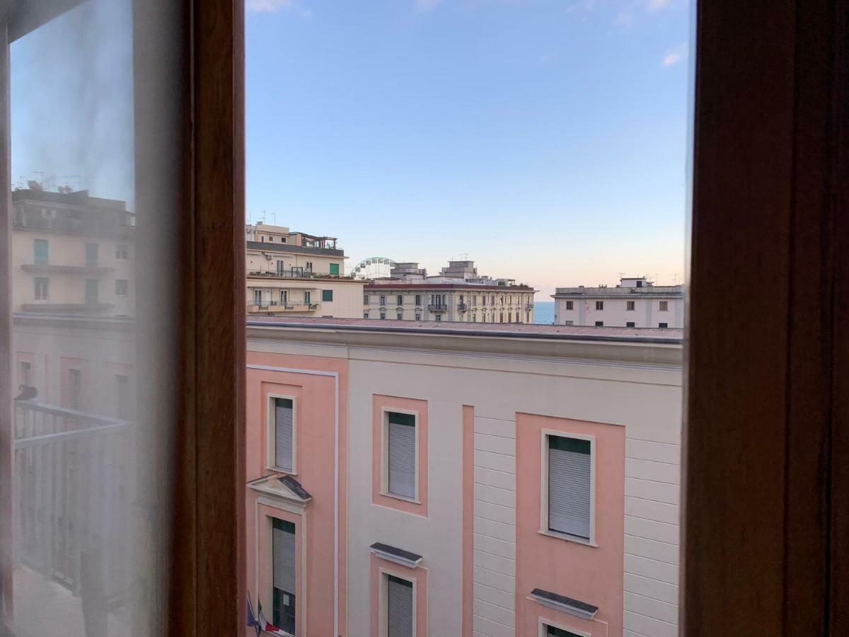 Corso Vittorio Emanuele Luxury House Apartment Salerno Bagian luar foto