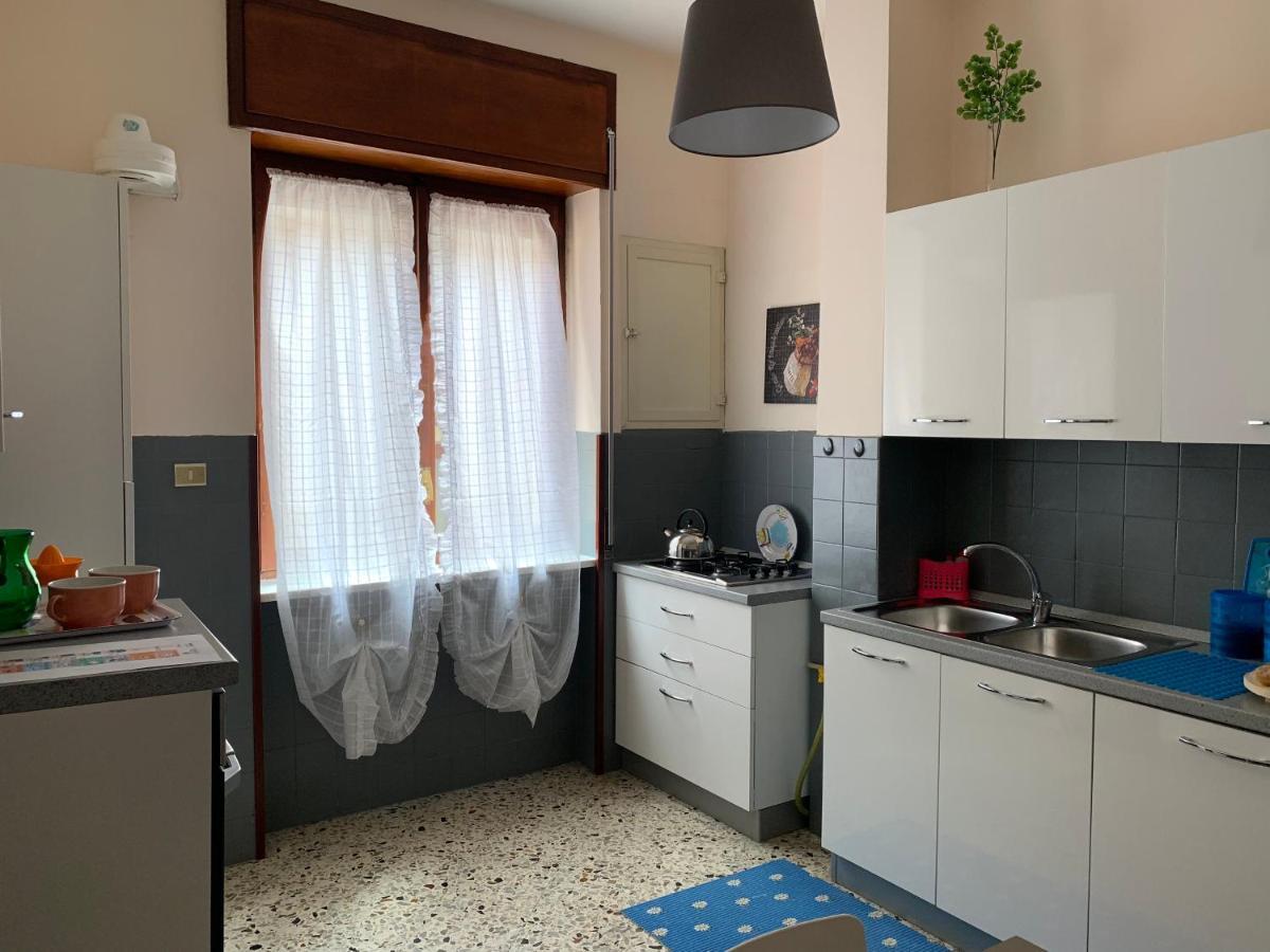Corso Vittorio Emanuele Luxury House Apartment Salerno Bagian luar foto